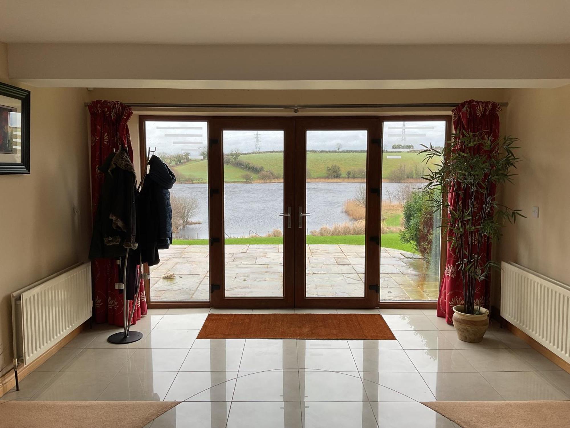 Lakeside House Ballynahinch Екстериор снимка
